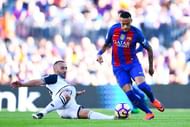 BARCELONA, SPAIN - OCTOBER 15:  Neymar Jr. of FC Barcelona competes for the ball with Guilherme dos Santos of RC Deportivo La Coruna during the La Liga match between FC Barcelona and RC Deportivo La Coruna at Camp Nou stadium on October 15, 2016 in Barcelona, Spain.  (Photo by David Ramos/Getty Images)